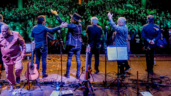 INTI ILLIMANI & GIULIO WILSON - Agua World Tour