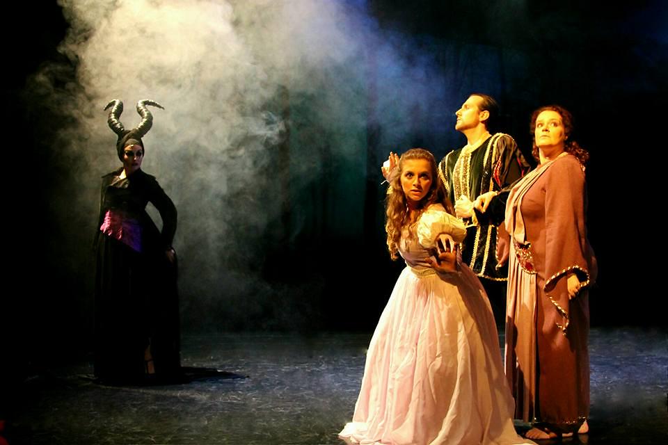 LA BELLA ADDORMENTATA