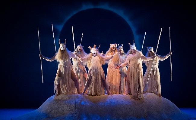 LE BACCANTI, DIONYSUS IL DIO NATO DUE VOLTE